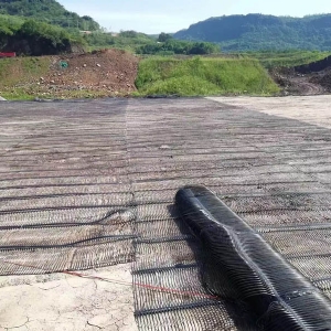 單向塑料土工格柵施工